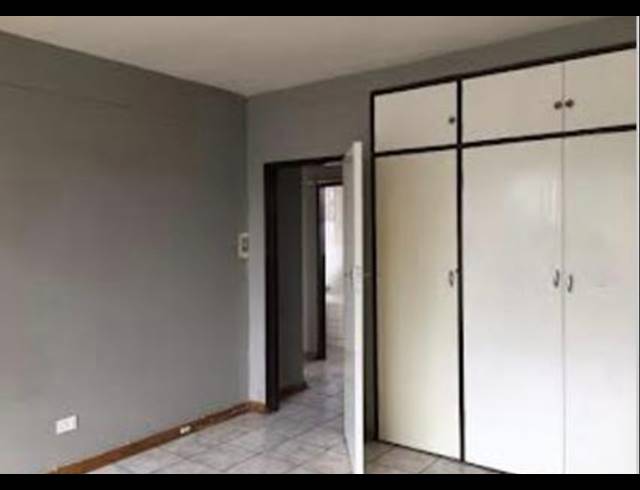 1 bed property to rent in RHODESFIELD